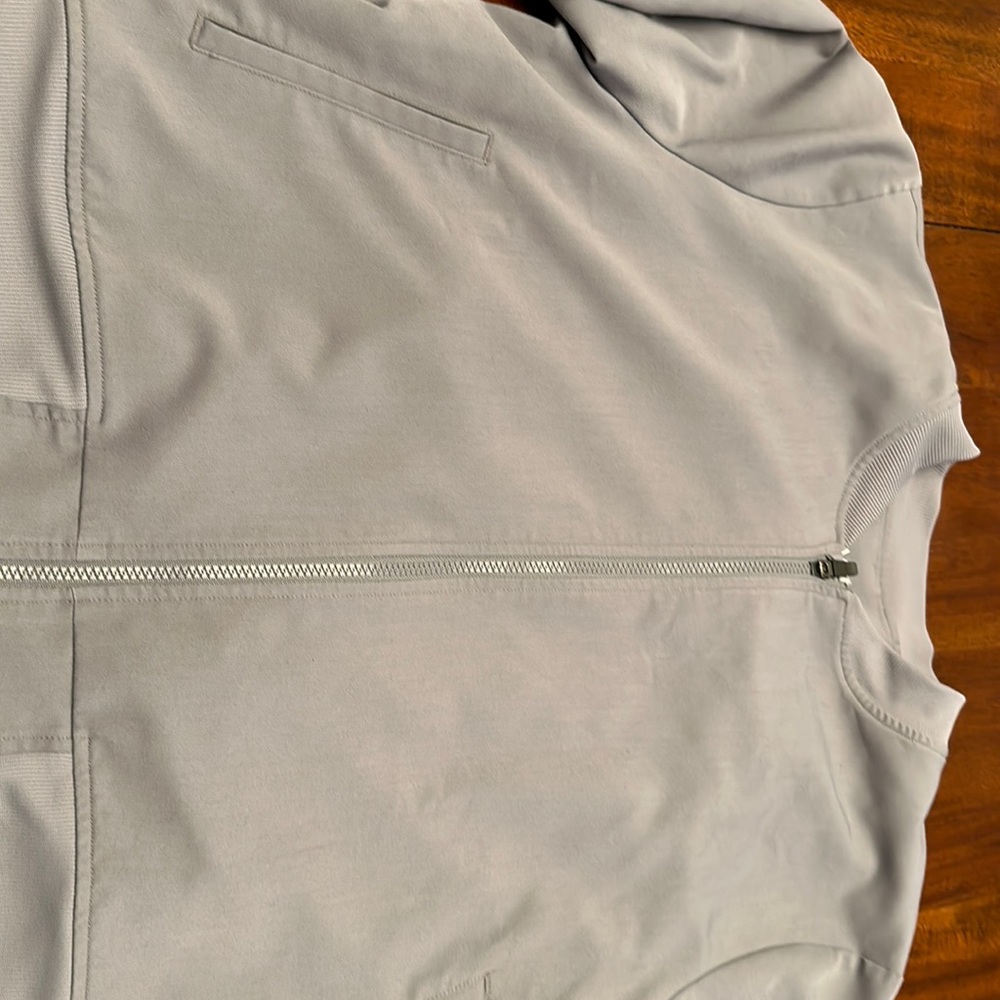 Jaanuu scrub jacket. Xl